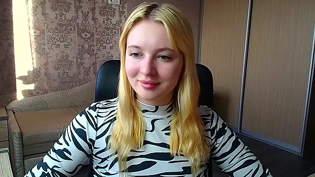 Snapshot of Milka_kiss_ chatting on February 2026 01:29:02 PM Milka kiss online show from February 2026 01:29:02 PM