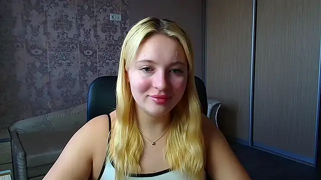 Snapshot of Milka_kiss_ chatting on February 2026 10:49:02 AM Milka kiss online show from February 2026 10:49:02 AM