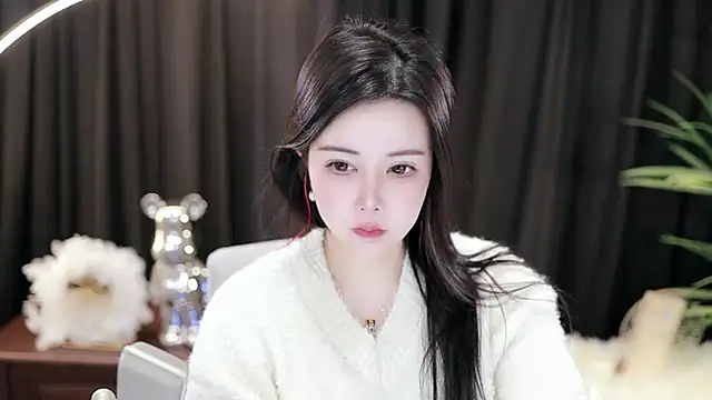 Qiaoqiao  online show from January 2025 08:24:02 AM