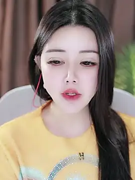 Qiaoqiao  online show from January 2025 05:09:02 PM