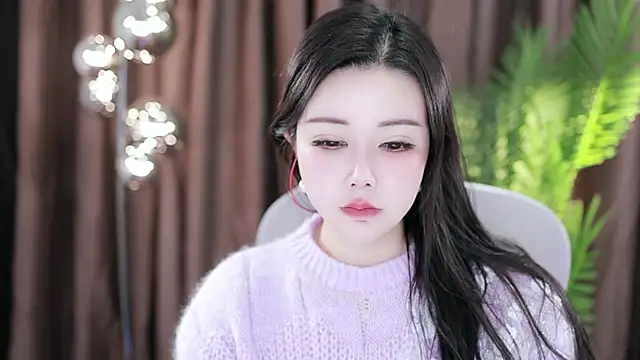 Qiaoqiao  online show from January 2025 04:18:01 AM