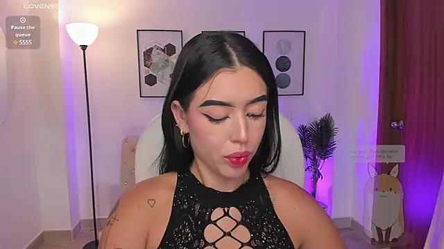 zoee jackson online show from February 2025 06:51:01 PM