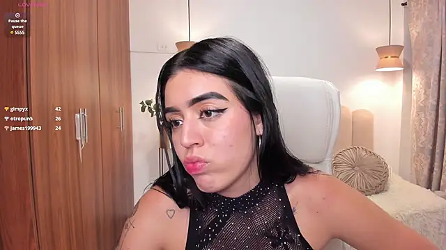 zoee jackson online show from March 2025 01:24:02 AM