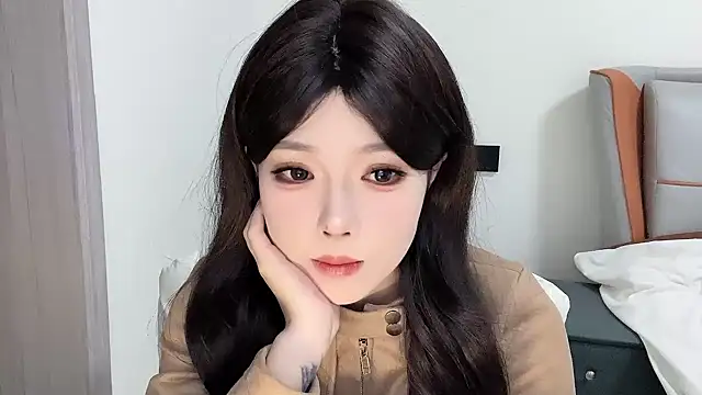 Snapshot of Q-ing chatting on February 2025 02:12:02 PM Q-ing online show from February 2025 02:12:02 PM