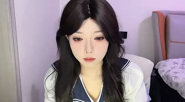 Snapshot of Q-ing chatting on March 2025 04:38:02 AM Q-ing online show from March 2025 04:38:02 AM