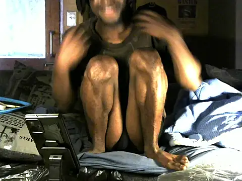 Snapshot of Hentaii001 chatting on October 2025 04:58:01 AM Hentaii001 online show from October 2025 04:58:01 AM
