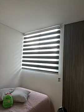 AmmyCollinsW online show from January 2025 08:29:01 PM