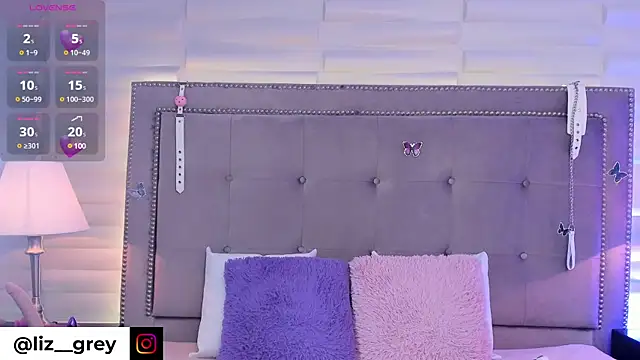 Liz grey  online show from February 2025 11:44:01 PM