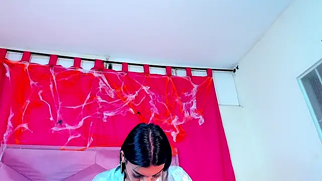 Kaataleya horny online show from October 2025 03:03:02 AM