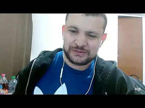 camiloking1720 online show from April 2026 12:49:02 AM