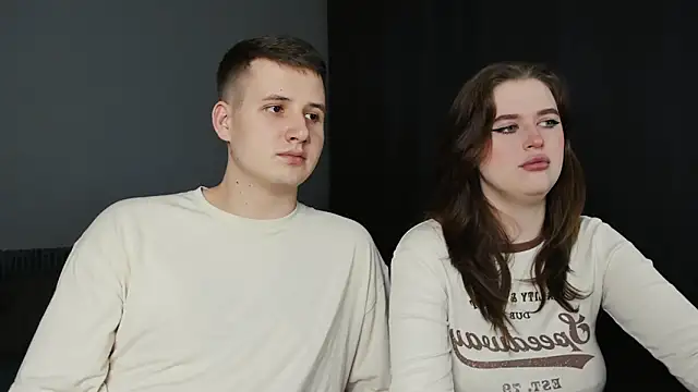 Snapshot of Pinku_kitsune chatting on March 2025 09:02:02 PM Pinku kitsune online show from March 2025 09:02:02 PM