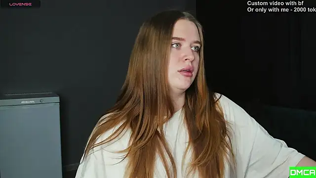 Snapshot of Pinku_kitsune chatting on February 2026 04:06:01 AM Pinku kitsune online show from February 2026 04:06:01 AM