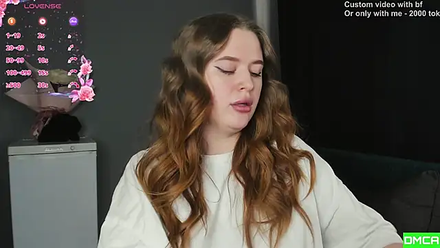 Snapshot of Pinku_kitsune chatting on February 2026 07:51:01 AM Pinku kitsune online show from February 2026 07:51:01 AM