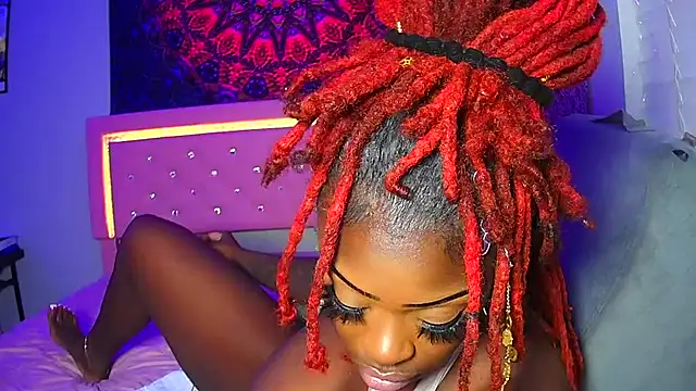 Tatithegoddess online show from January 2026 05:01:01 AM