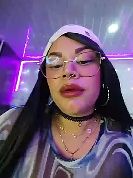 Snapshot of IamAlana_ chatting on August 2026 11:14:01 PM IamAlana online show from August 2026 11:14:01 PM