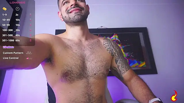 Snapshot of king_hard chatting on March 2025 02:32:01 AM king hard online show from March 2025 02:32:01 AM
