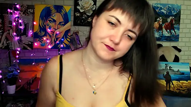 Darina M  online show from February 2026 05:15:01 AM