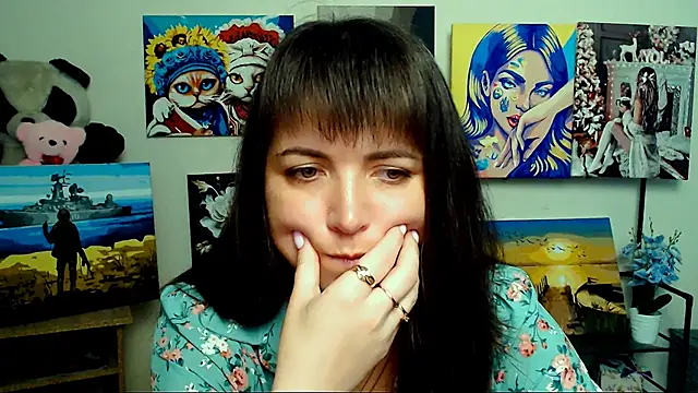 Snapshot of Darina_M_ chatting on June 2026 04:39:01 AM Darina M online show from June 2026 04:39:01 AM