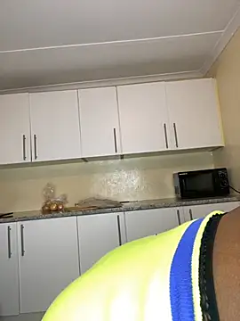 DarkBerry87 online show from November 2025 07:50:02 PM