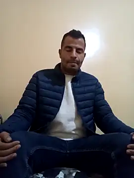 Bisex activ19 online show from January 2025 07:05:01 PM