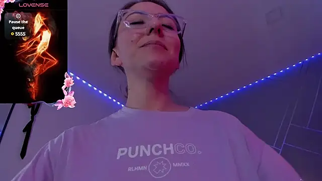 Snapshot of Ich_Bin_Julia chatting on January 2025 04:02:02 PM Ich Bin Julia online show from January 2025 04:02:02 PM