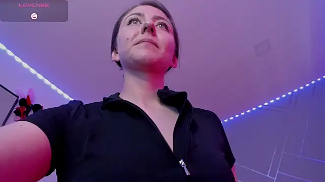 Snapshot of Ich_Bin_Julia chatting on January 2025 05:55:01 PM Ich Bin Julia online show from January 2025 05:55:01 PM