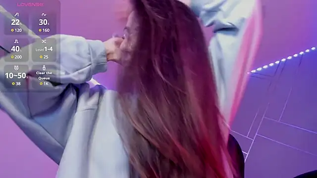 Snapshot of Ich_Bin_Julia chatting on February 2025 03:28:02 PM Ich Bin Julia online show from February 2025 03:28:02 PM