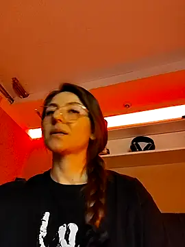 Snapshot of Ich_Bin_Julia chatting on December 2025 10:42:01 AM Ich Bin Julia online show from December 2025 10:42:01 AM