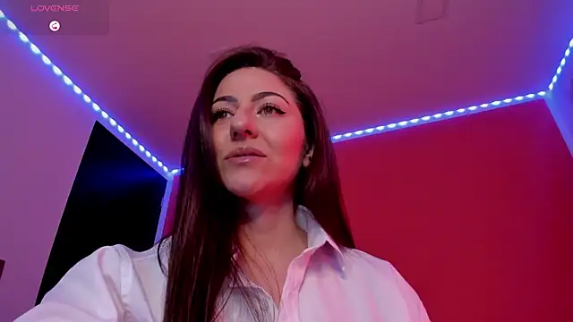 Ich Bin Julia online show from June 2026 09:42:02 AM