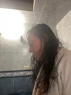 Snapshot of Freya_Artemisa chatting on December 2024 11:18:02 AM Freya Artemisa online show from December 2024 11:18:02 AM