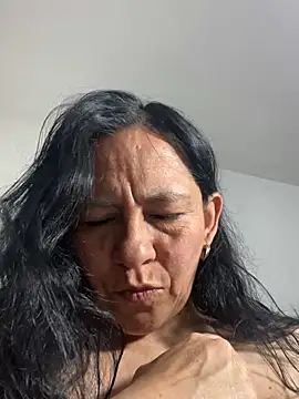 Snapshot of Freya_Artemisa chatting on February 2025 05:48:01 PM Freya Artemisa online show from February 2025 05:48:01 PM