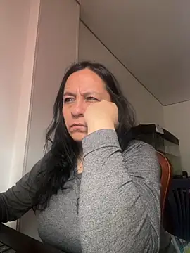 Snapshot of Freya_Artemisa chatting on September 2025 05:26:02 PM Freya Artemisa online show from September 2025 05:26:02 PM