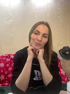 Snapshot of RachelBelI chatting on January 2025 11:13:01 PM RachelBelI online show from January 2025 11:13:01 PM