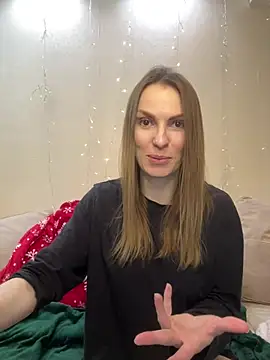 Snapshot of RachelBelI chatting on January 2025 11:15:02 PM RachelBelI online show from January 2025 11:15:02 PM