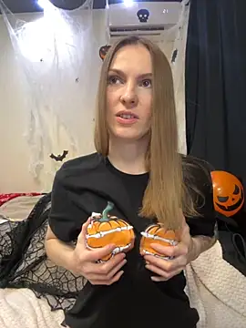 RachelBelI online show from October 2025 11:38:01 PM