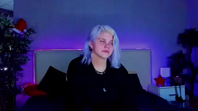 JoannLowe online show from January 2025 08:59:01 PM