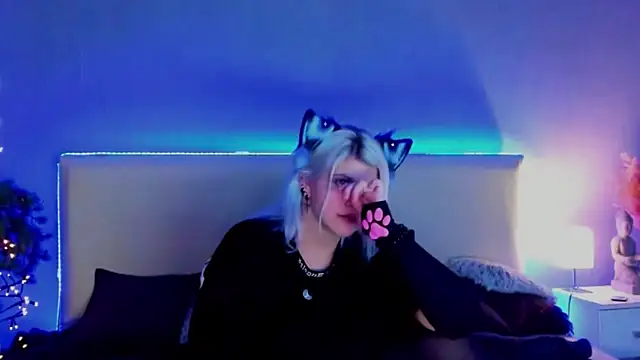 JoannLowe online show from March 2025 01:58:02 AM