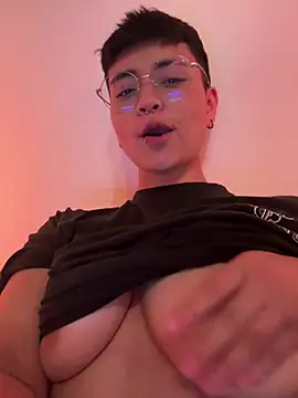 Ashley Chriss online show from December 2024 12:07:01 AM