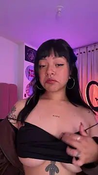 Ashley Chriss online show from January 2026 06:05:02 AM