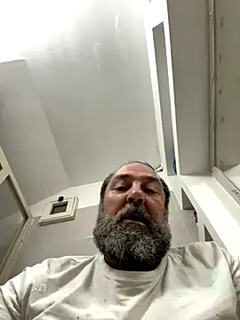 Snapshot of ros217 chatting on November 2025 03:12:01 PM ros217 online show from November 2025 03:12:01 PM