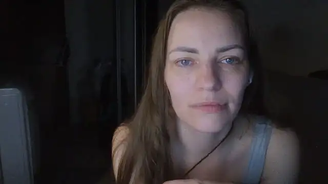 Snapshot of AnnaDiamond1 chatting on June 2026 08:47:02 PM AnnaDiamond1 online show from June 2026 08:47:02 PM