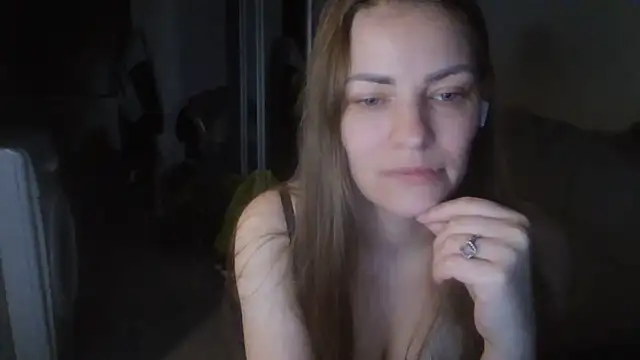 Snapshot of AnnaDiamond1 chatting on June 2026 09:13:02 PM AnnaDiamond1 online show from June 2026 09:13:02 PM
