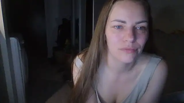 Snapshot of AnnaDiamond1 chatting on June 2026 07:42:01 PM AnnaDiamond1 online show from June 2026 07:42:01 PM