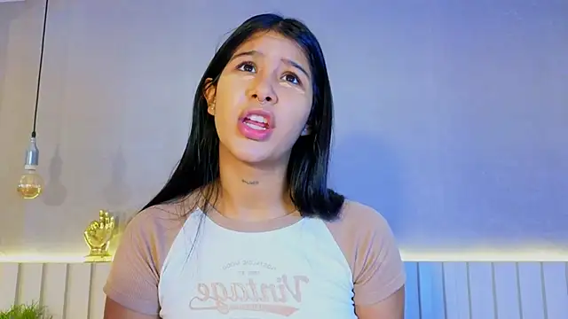 Aida moreno online show from March 2026 11:59:02 AM