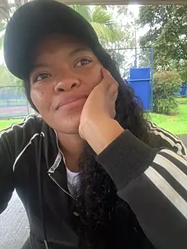 ALISSONREYEZ online show from March 2025 10:10:02 PM