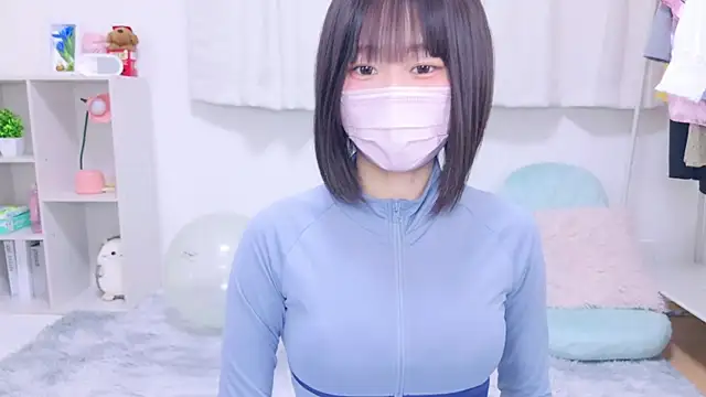 Snapshot of Im_Yu-na chatting on December 2024 09:19:01 PM Im Yu-na online show from December 2024 09:19:01 PM