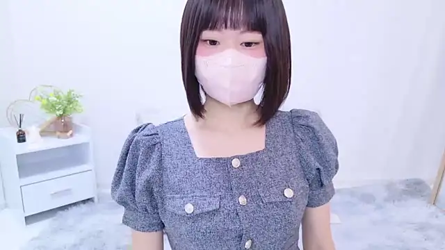 Snapshot of Im_Yu-na chatting on February 2025 11:13:02 PM Im Yu-na online show from February 2025 11:13:02 PM