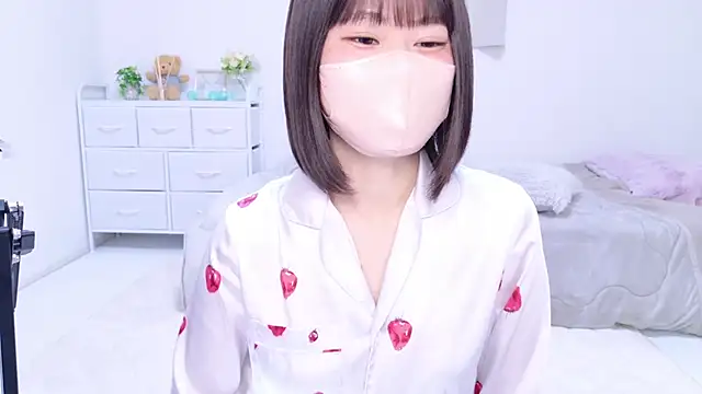 Snapshot of Im_Yu-na chatting on March 2025 09:04:01 PM Im Yu-na online show from March 2025 09:04:01 PM