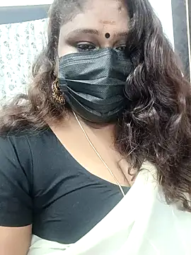 Snapshot of simran21 chatting on January 2025 06:51:02 PM simran21 online show from January 2025 06:51:02 PM