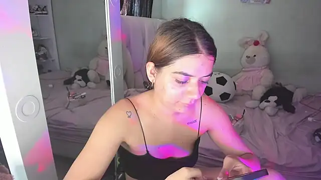 KittyKlum online show from March 2026 06:03:01 PM